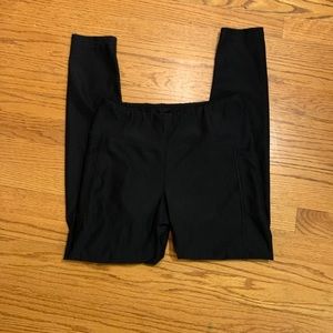 Reebok leggings with pockets on each side